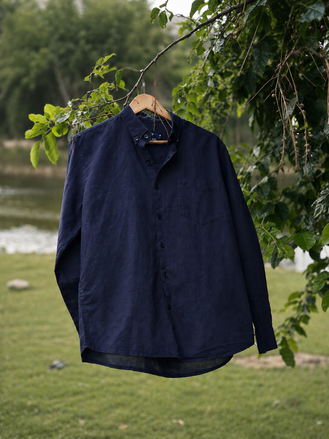 The Navy Cotton Linen Shirt