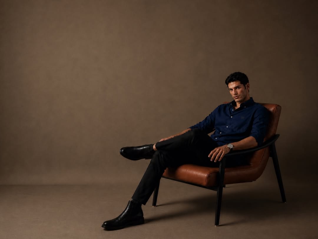 The Navy Cotton Linen Shirt